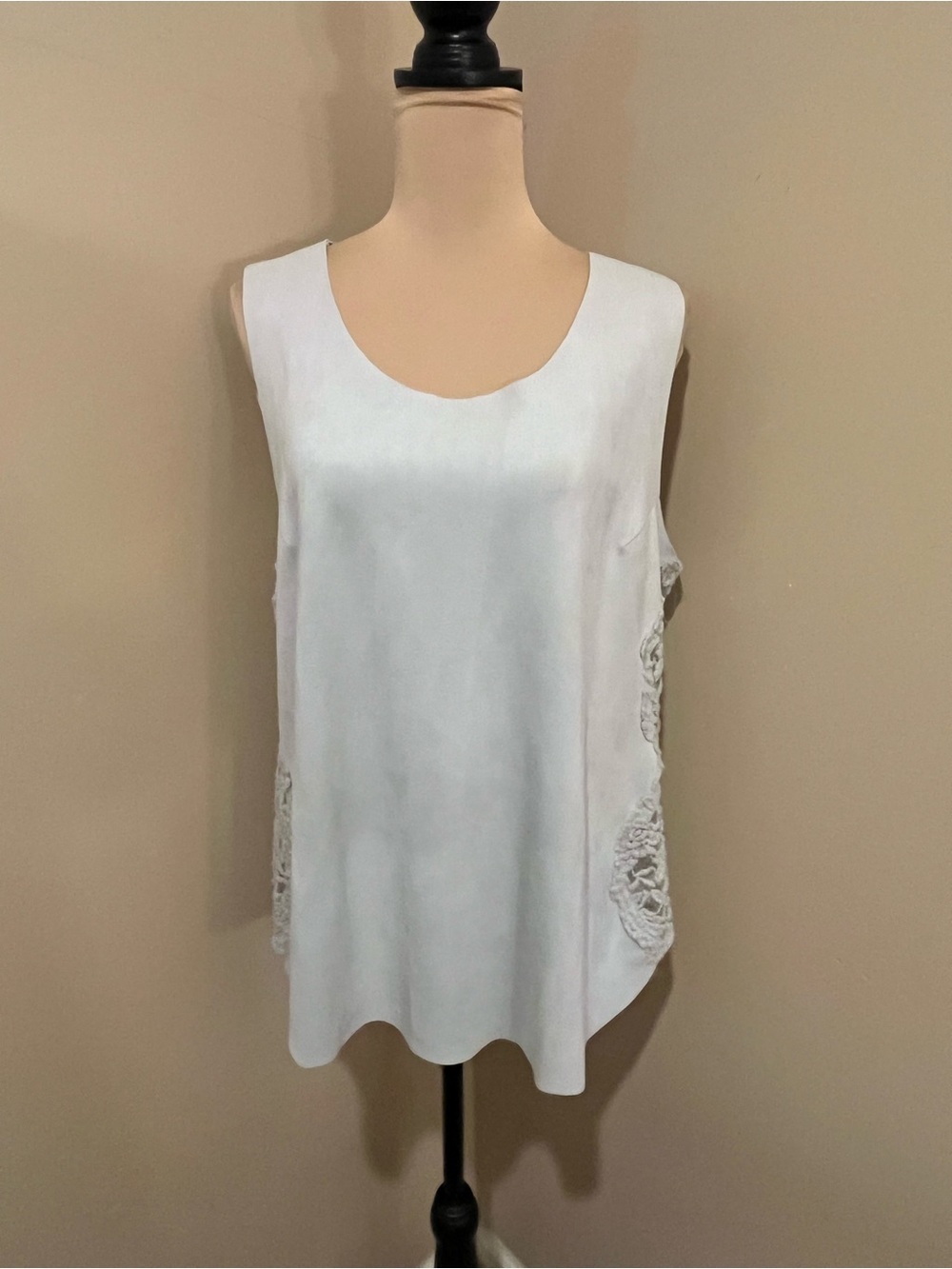 Voices of California Sueded Grey Lace up Back Scoop Neck Tank, Lace Appliqué, XL